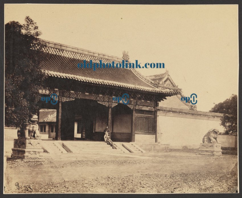 Palace or temple building 1879