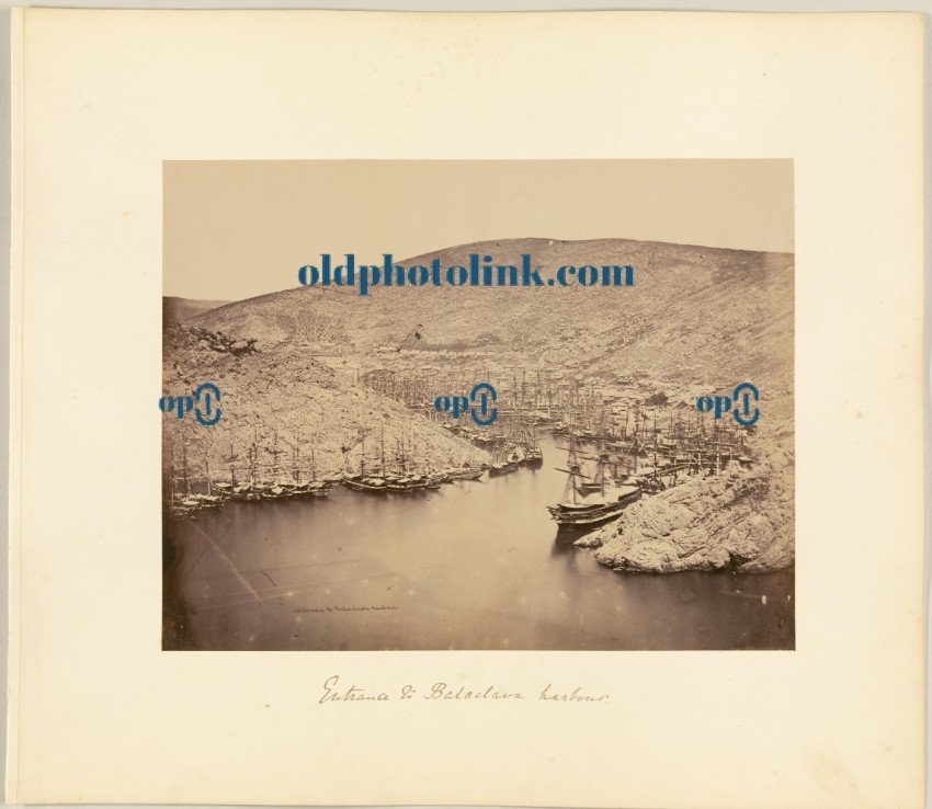 Entrance to Balaclava Harbour 1855