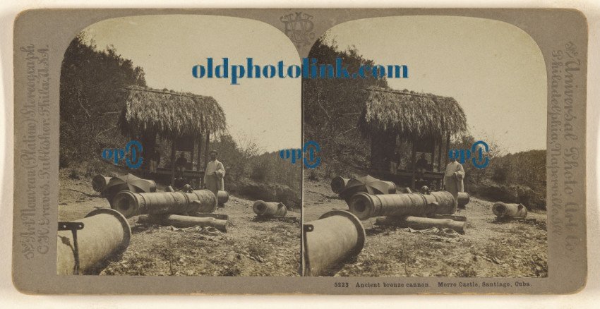 Ancient bronze cannon  Morro Castle, Santiago, Cuba 1900